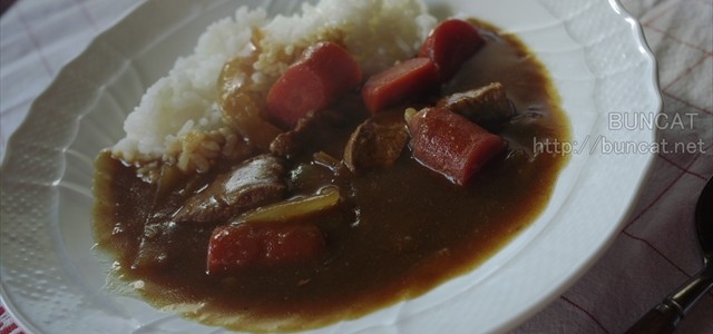 ジャガイモ抜きのカレーは ジャガイモ抜きのカレーは