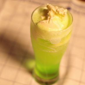 大人のクリームソーダ